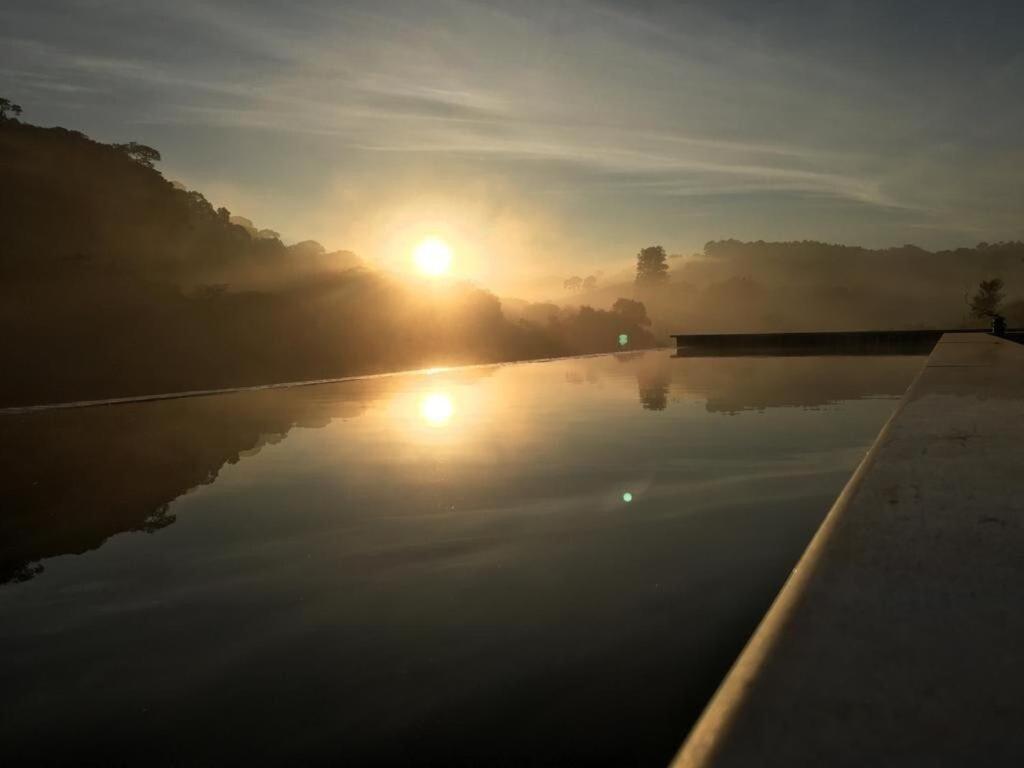 Chalé do Lago Luxo Cunha Esterno foto